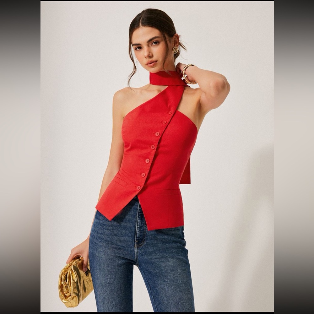 Commense Red One-Shoulder Asymmetrical Button Top